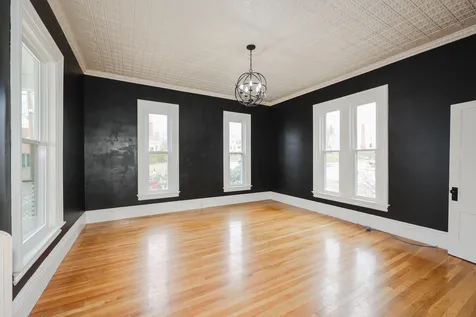 564 Belmont Street Manchester NH 03104