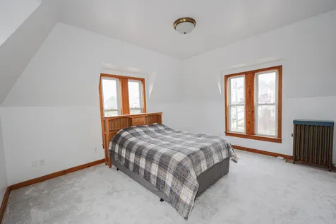 564 Belmont Street Manchester NH 03104