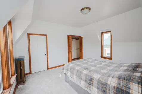 564 Belmont Street Manchester NH 03104