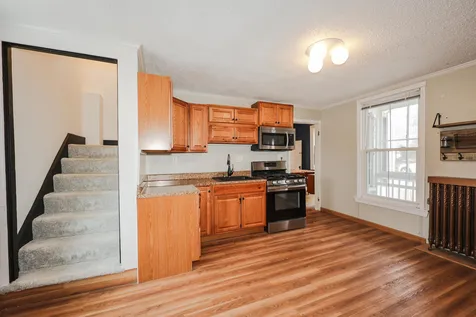 564 Belmont Street Manchester NH 03104