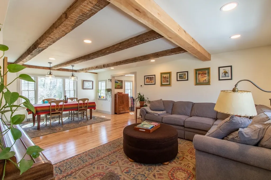 105 Corey Hill Road Newbury VT 05051