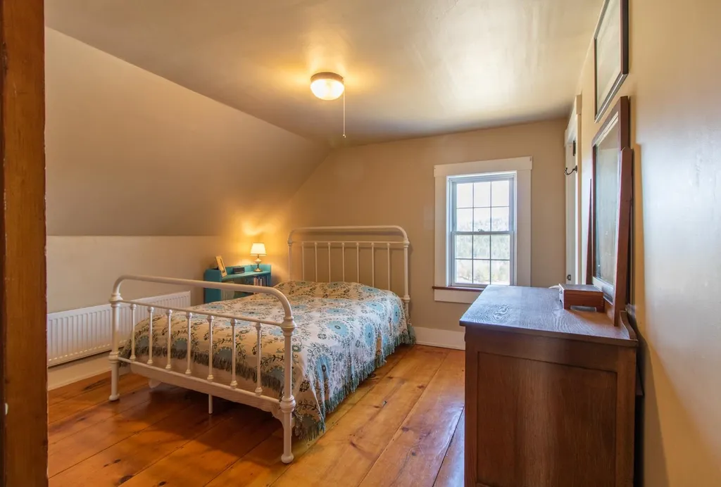 105 Corey Hill Road Newbury VT 05051