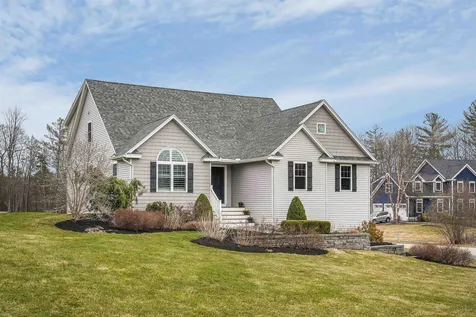 25 Schooner Drive Dover NH 03820