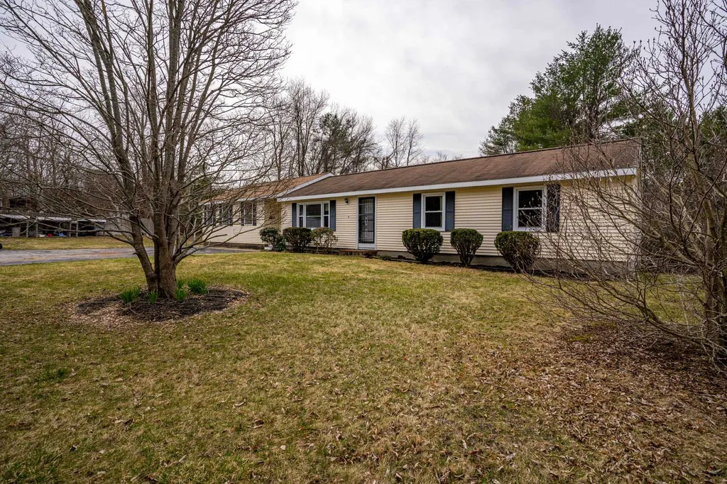 8 New Bellamy Lane Dover NH 03820