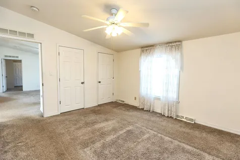 160 Ledgewood Way Manchester NH 03104