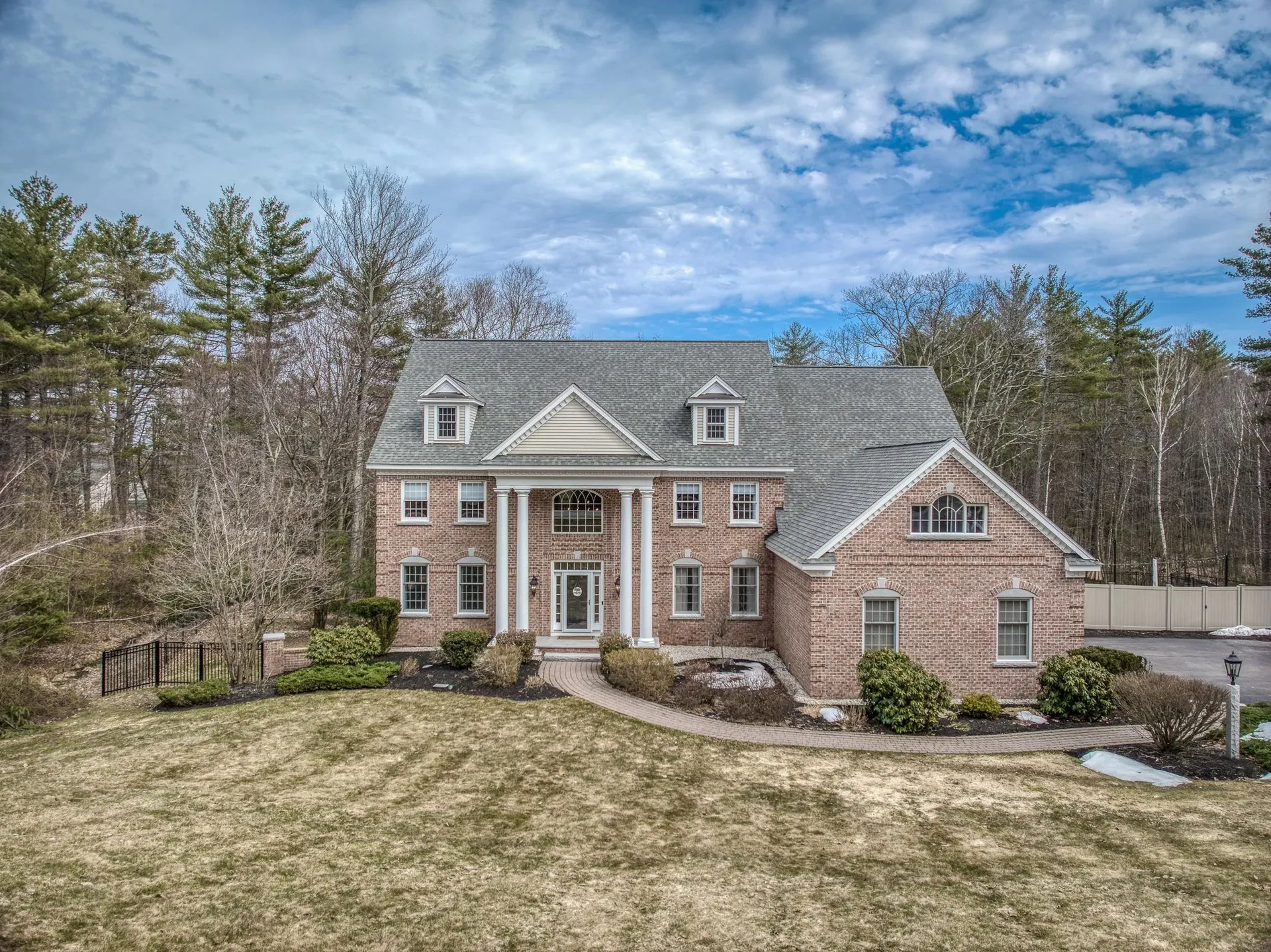 78 Rolling Woods Drive Bedford NH 03110