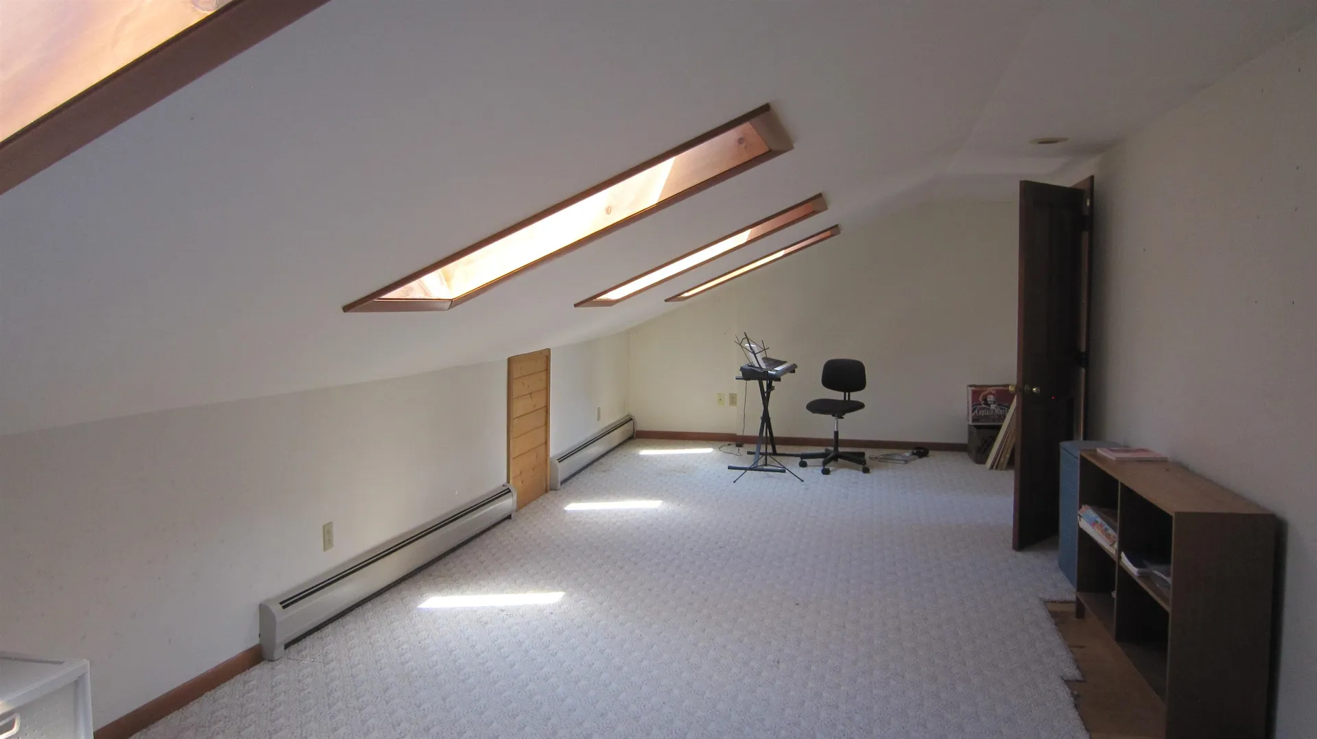 25 Woodlands Lane Newfane VT 05345