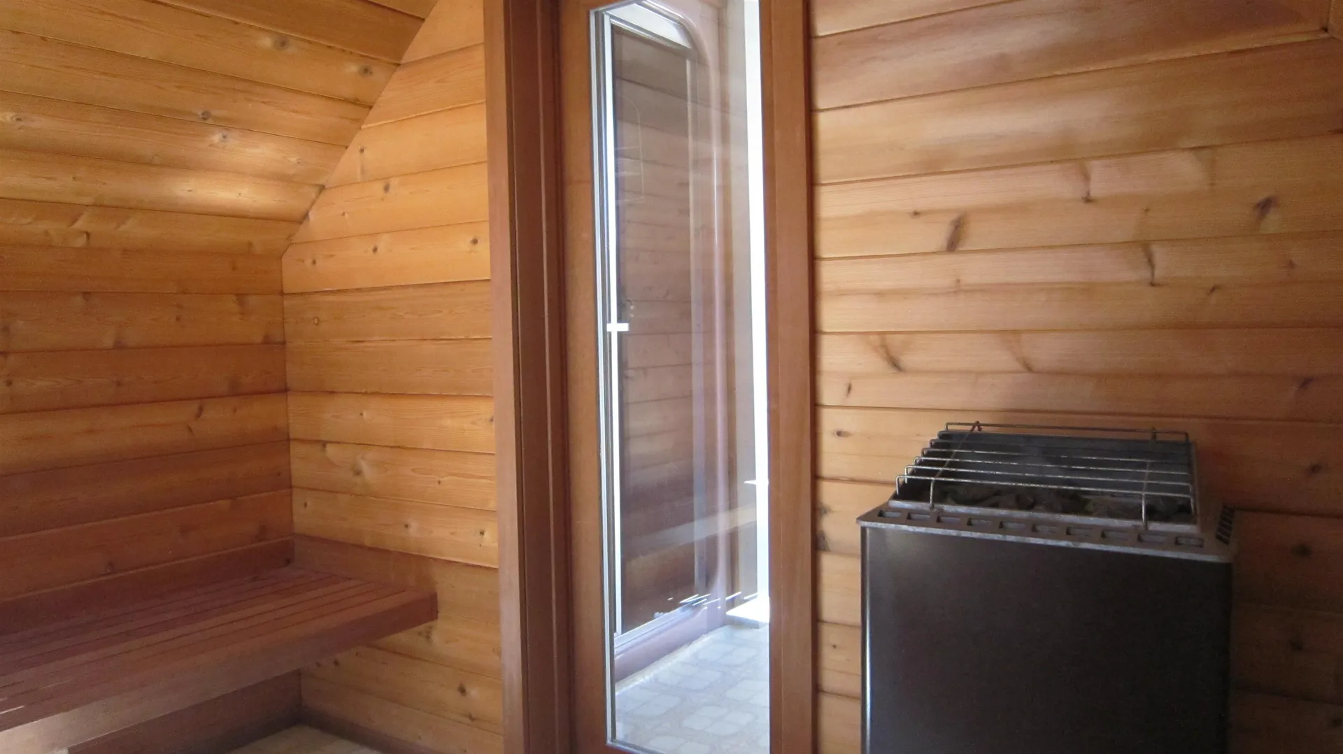 25 Woodlands Lane Newfane VT 05345