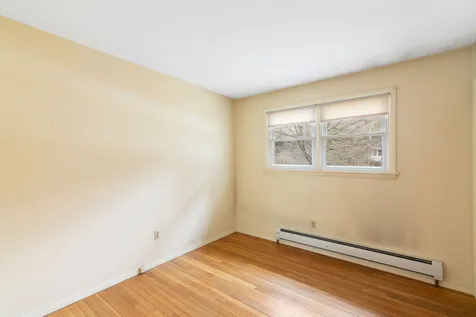 216 Wantastiquet Drive Brattleboro VT 05301