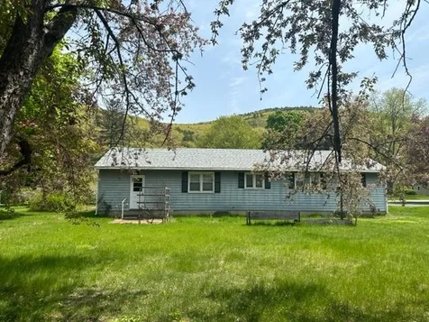 216 Wantastiquet Drive Brattleboro VT 05301