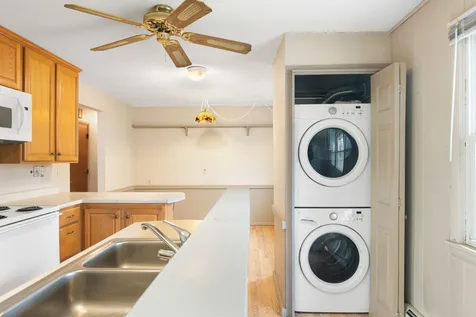 216 Wantastiquet Drive Brattleboro VT 05301