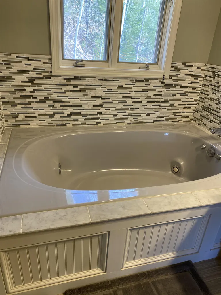 6A Fox View Lane Jackson NH 03846