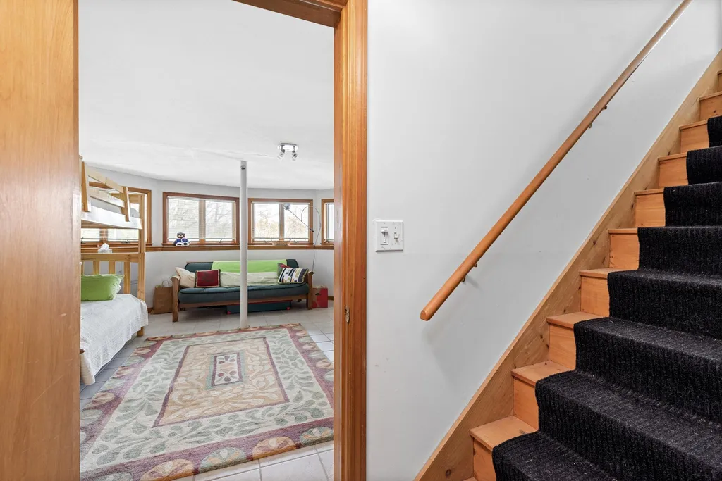 16 Ledgeview Shores Drive Alexandria NH 03222