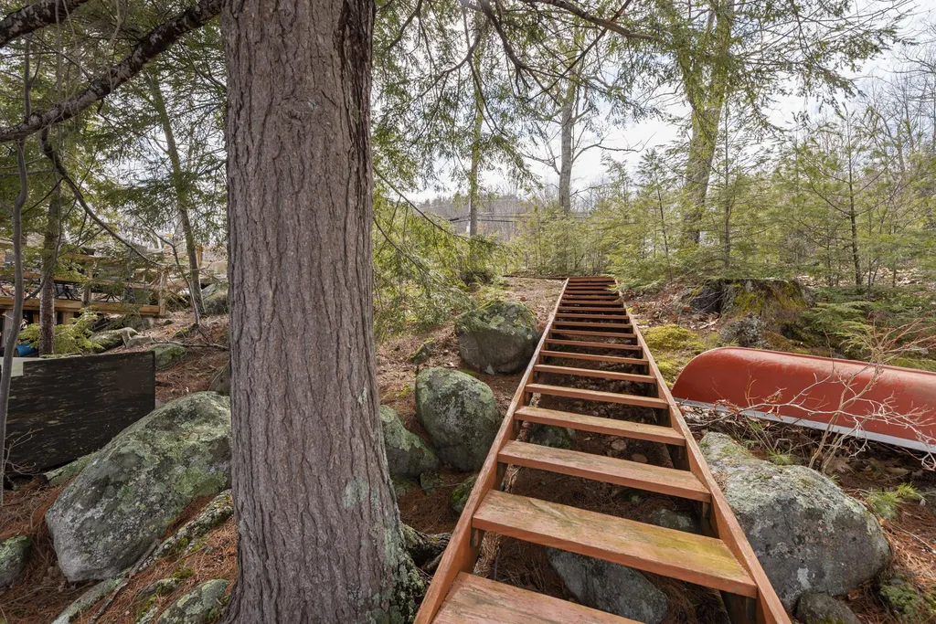 16 Ledgeview Shores Drive Alexandria NH 03222