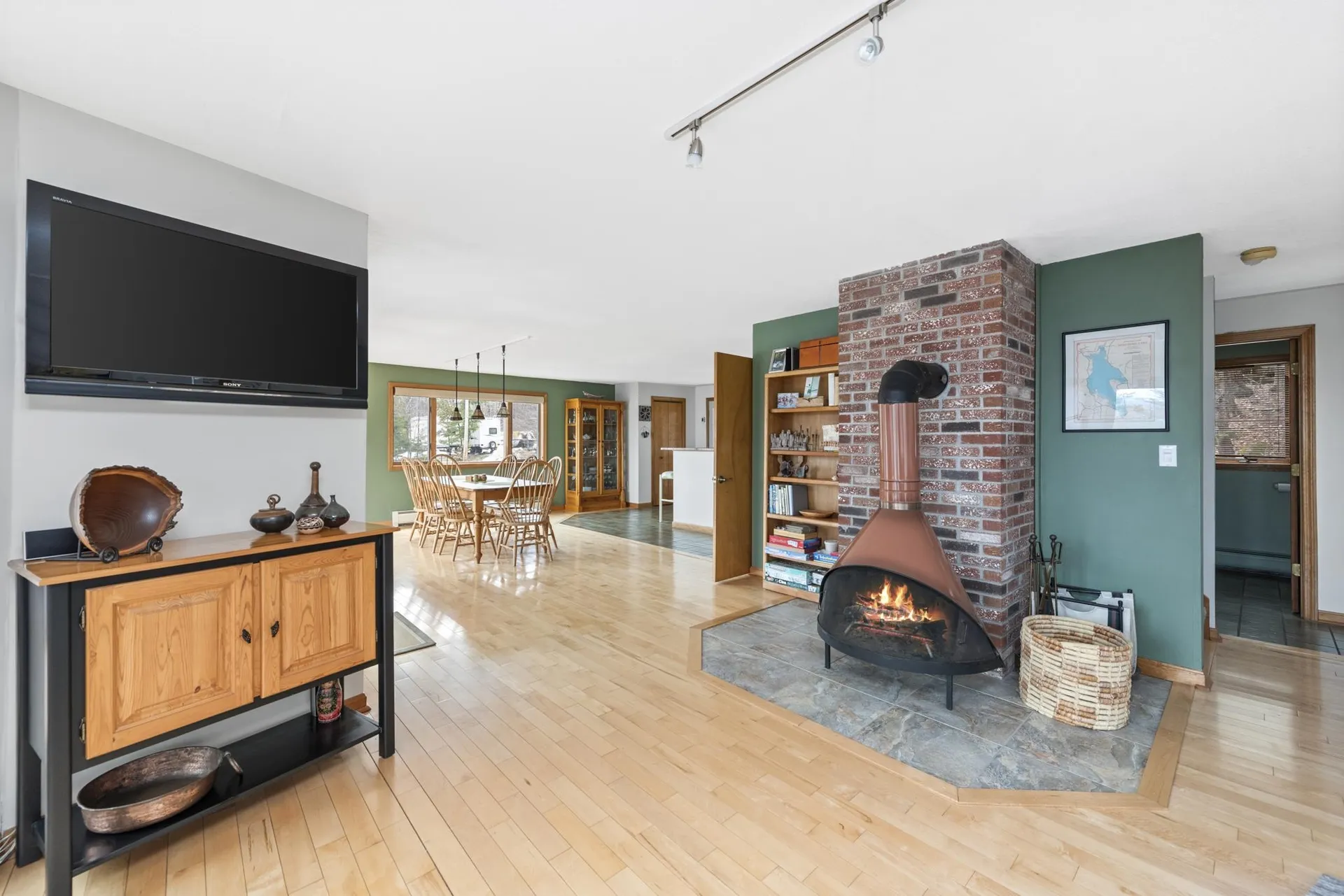 16 Ledgeview Shores Drive Alexandria NH 03222