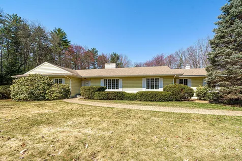 14 & 16 Ridgewood Drive Bow NH 03304