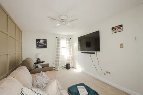 294 Blevens Drive Manchester NH 03104