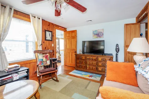 55 Highland Avenue Hampton NH 03842
