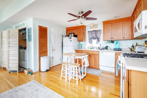 55 Highland Avenue Hampton NH 03842