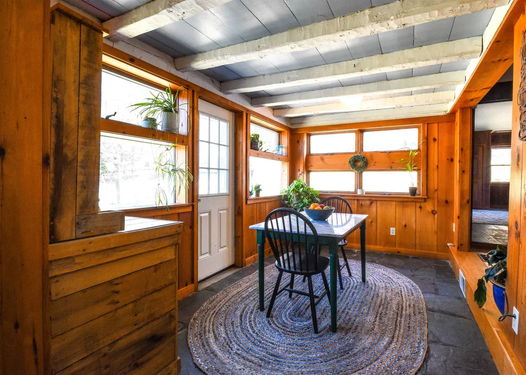 171 Doberman Drive Arlington VT 05250