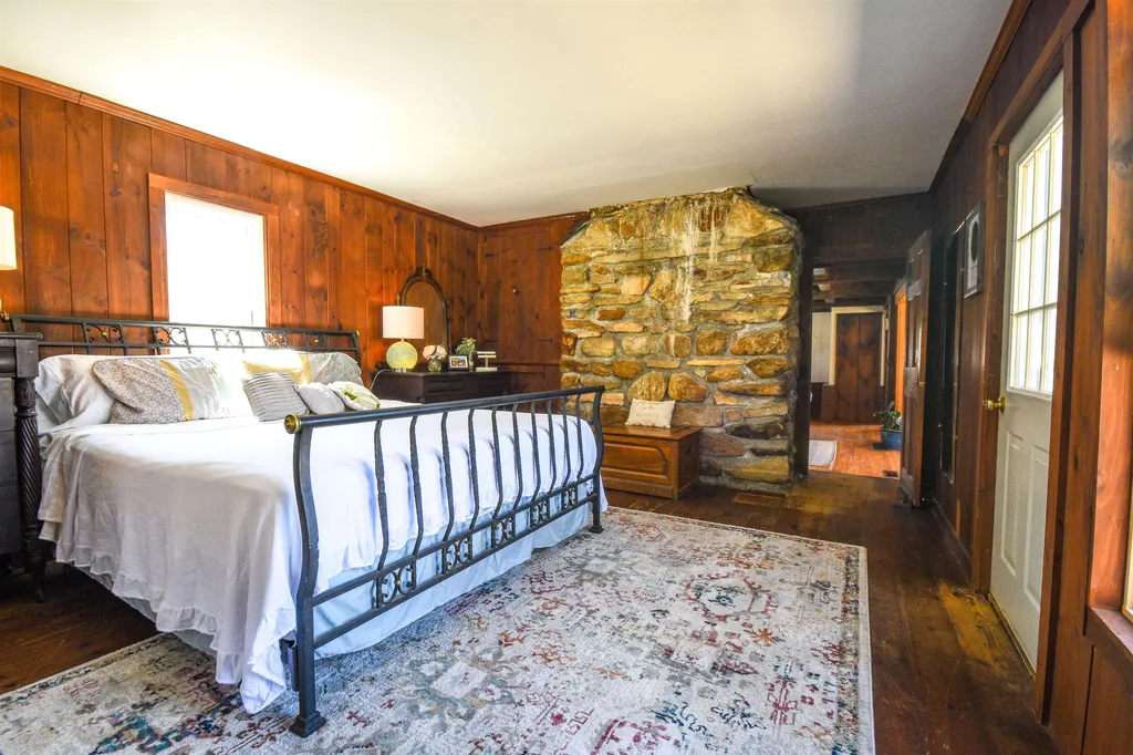 171 Doberman Drive Arlington VT 05250