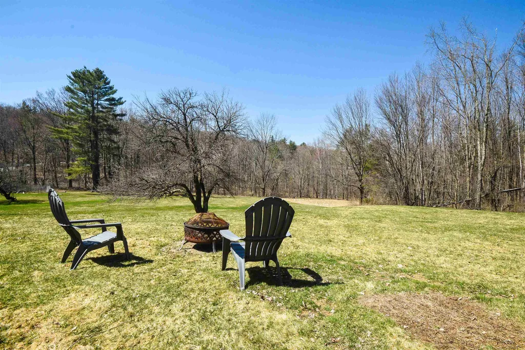 171 Doberman Drive Arlington VT 05250