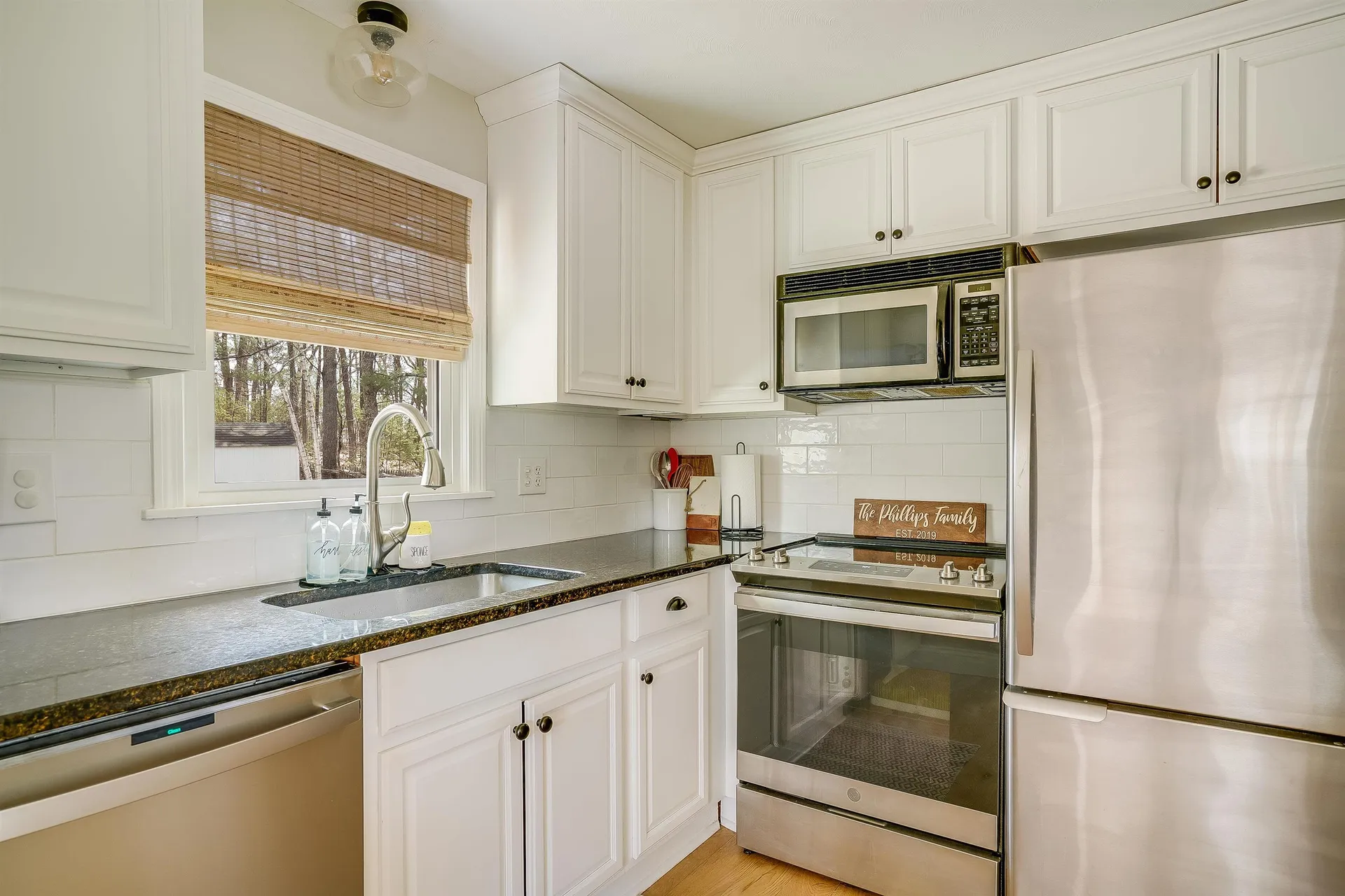 6 Diana Road Derry NH 03038