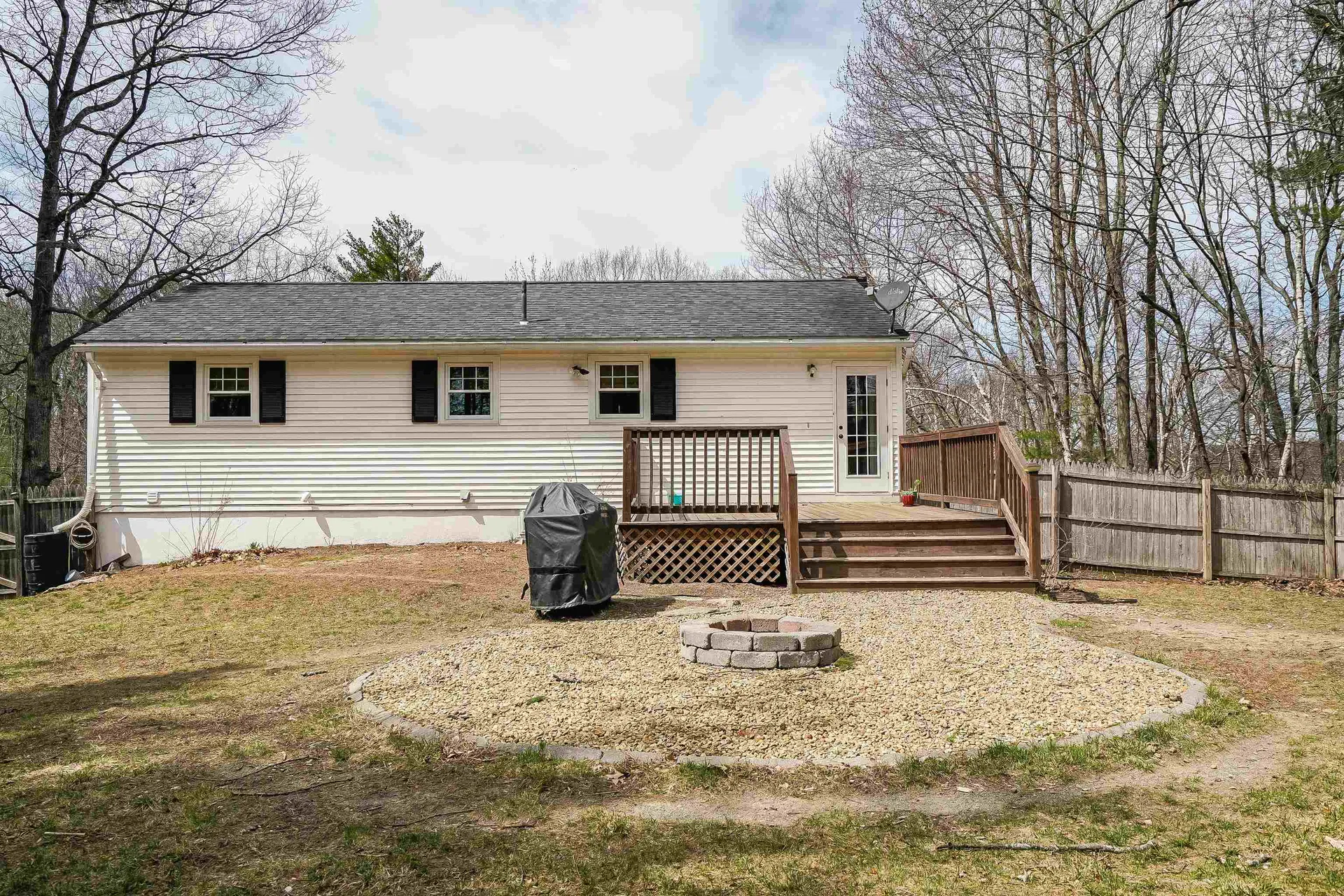 6 Diana Road Derry NH 03038