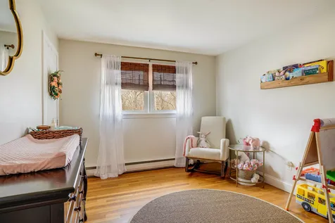 6 Diana Road Derry NH 03038