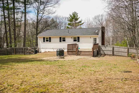 6 Diana Road Derry NH 03038