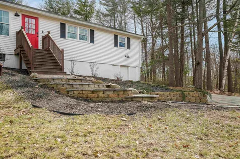 6 Diana Road Derry NH 03038