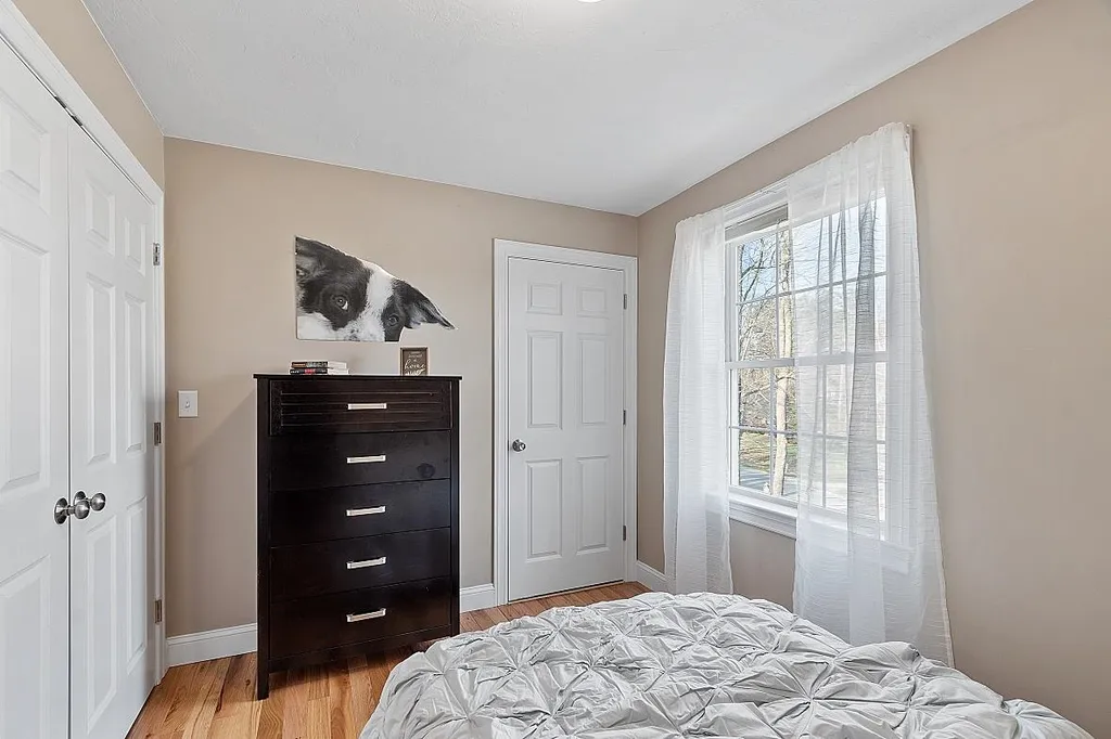 28 Marblehead Road Windham NH 03087