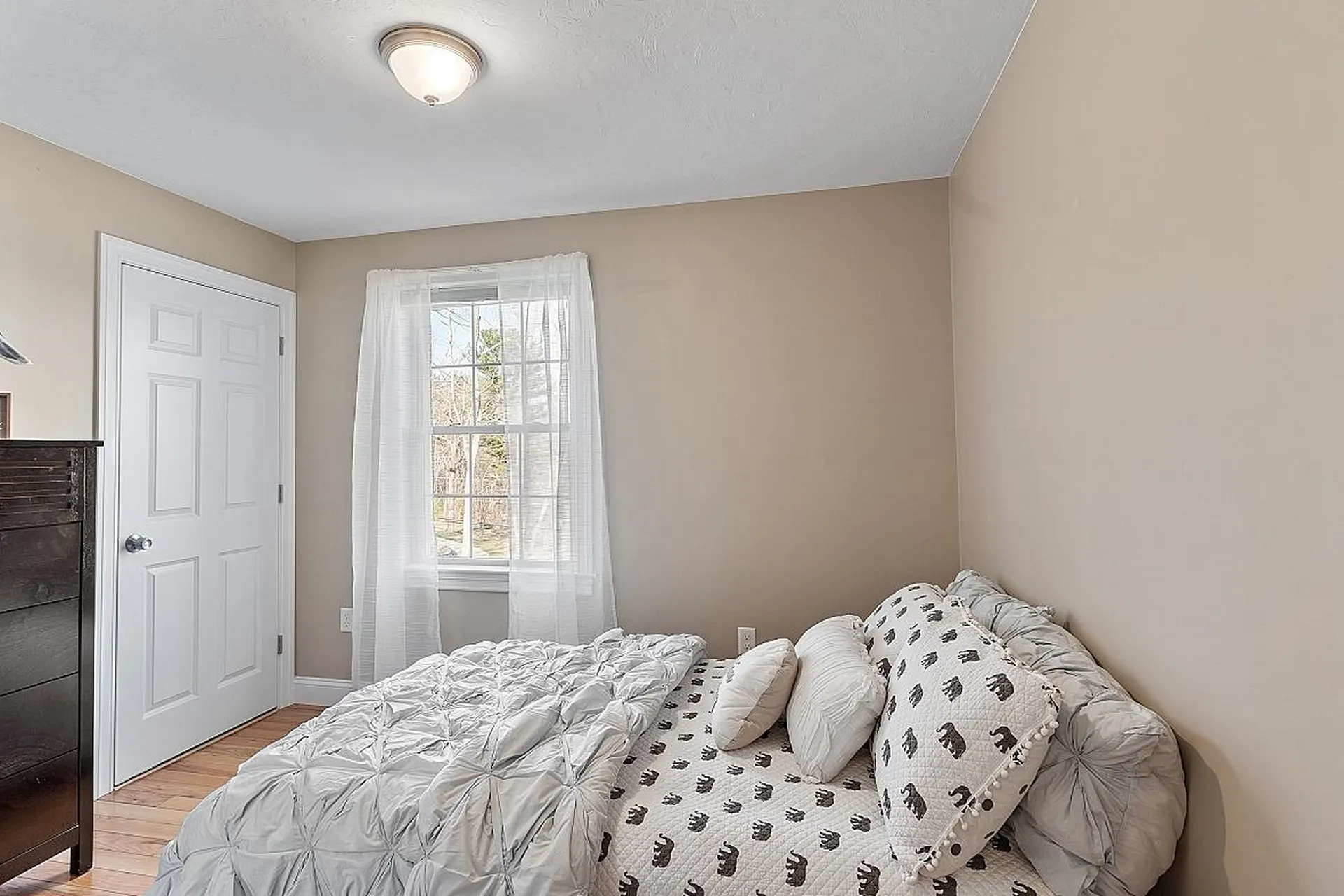 28 Marblehead Road Windham NH 03087