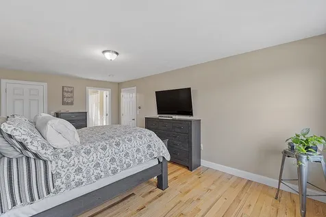 28 Marblehead Road Windham NH 03087