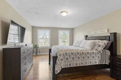 28 Marblehead Road Windham NH 03087