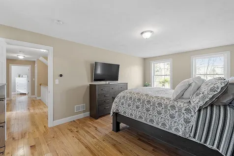 28 Marblehead Road Windham NH 03087