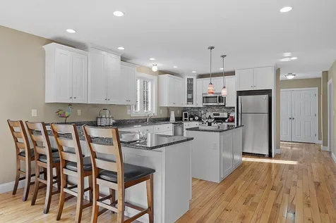 28 Marblehead Road Windham NH 03087