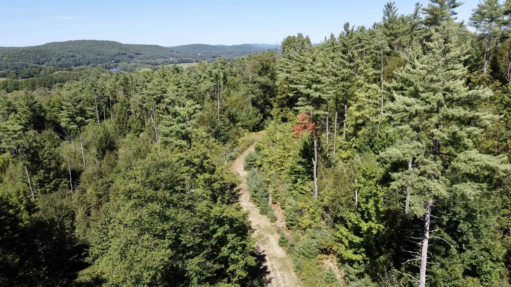 00 River Road Piermont NH 03779