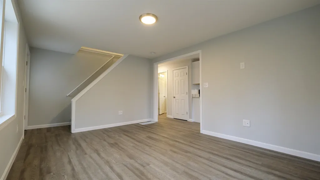 46 Pleasant Street Danville NH 03819