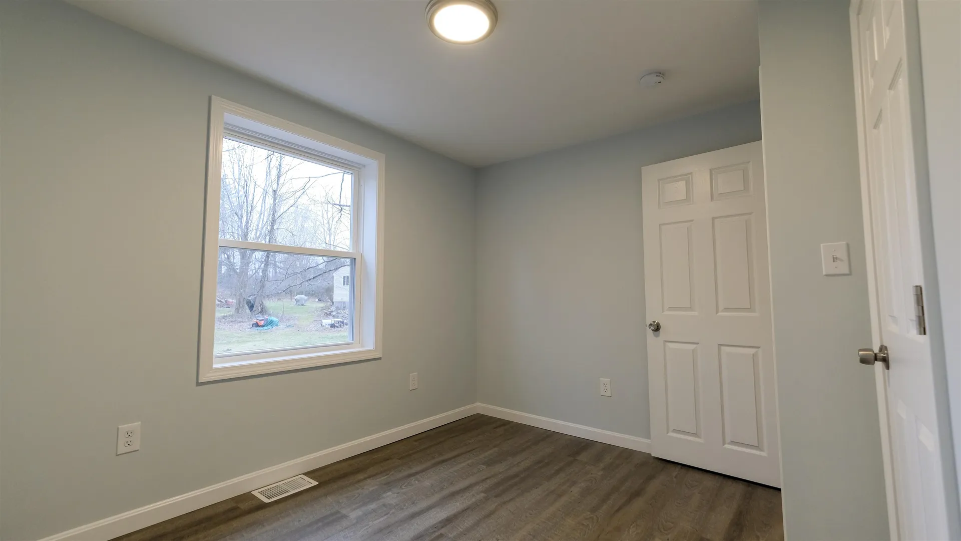 46 Pleasant Street Danville NH 03819