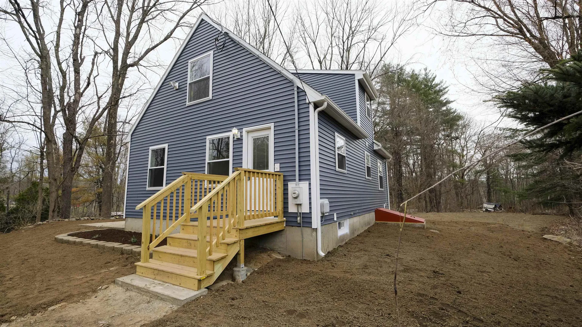 46 Pleasant Street Danville NH 03819
