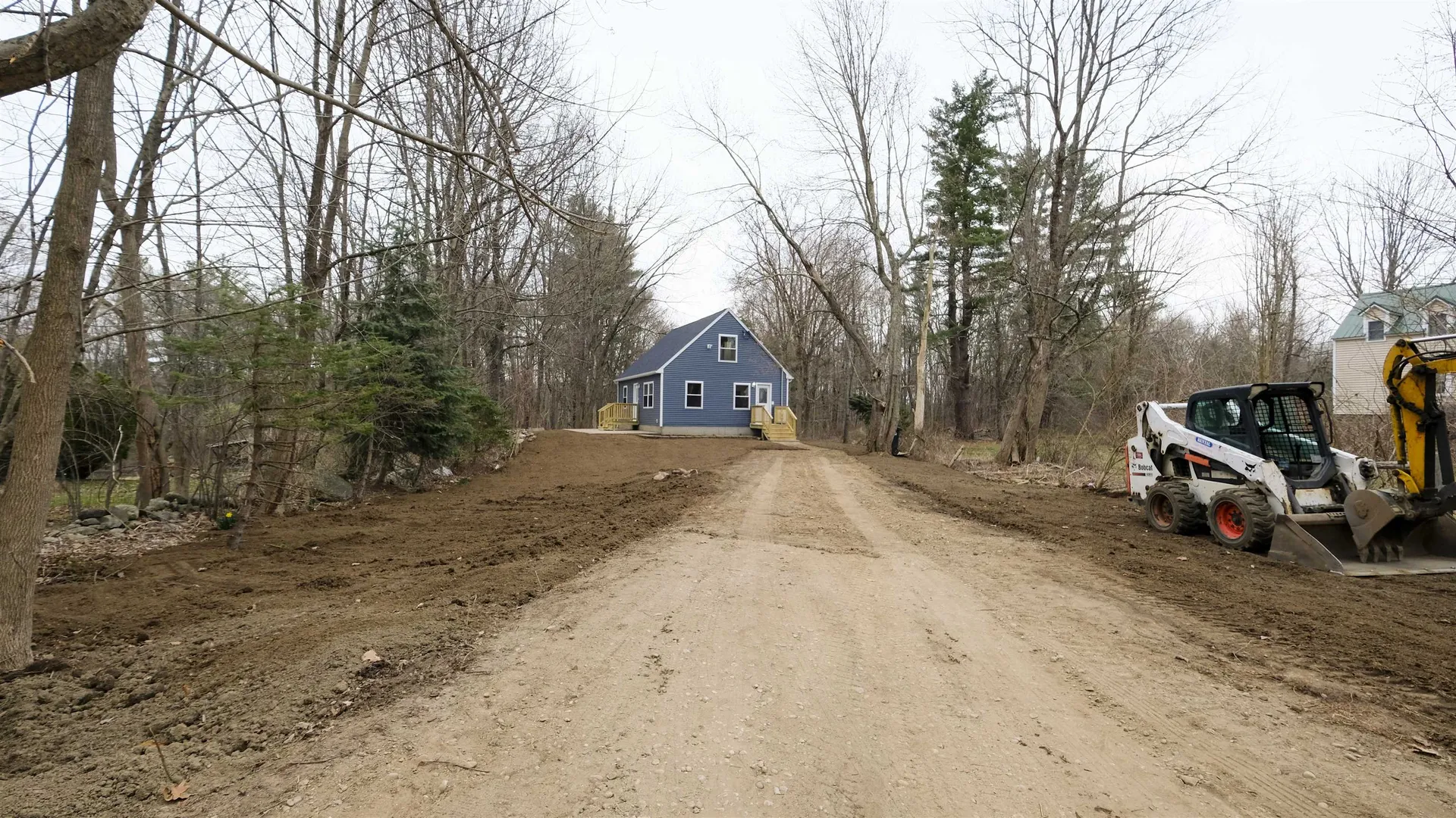 46 Pleasant Street Danville NH 03819