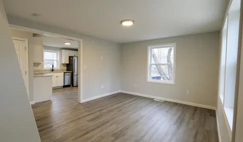 46 Pleasant Street Danville NH 03819