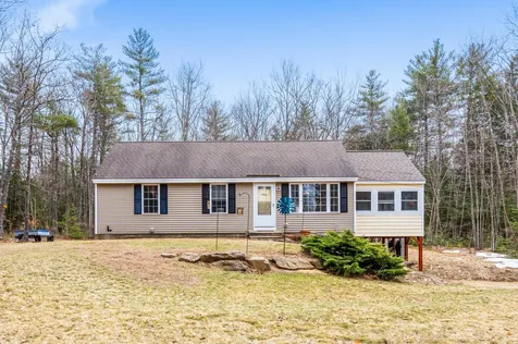 7602 Currier Road Loudon NH 03307