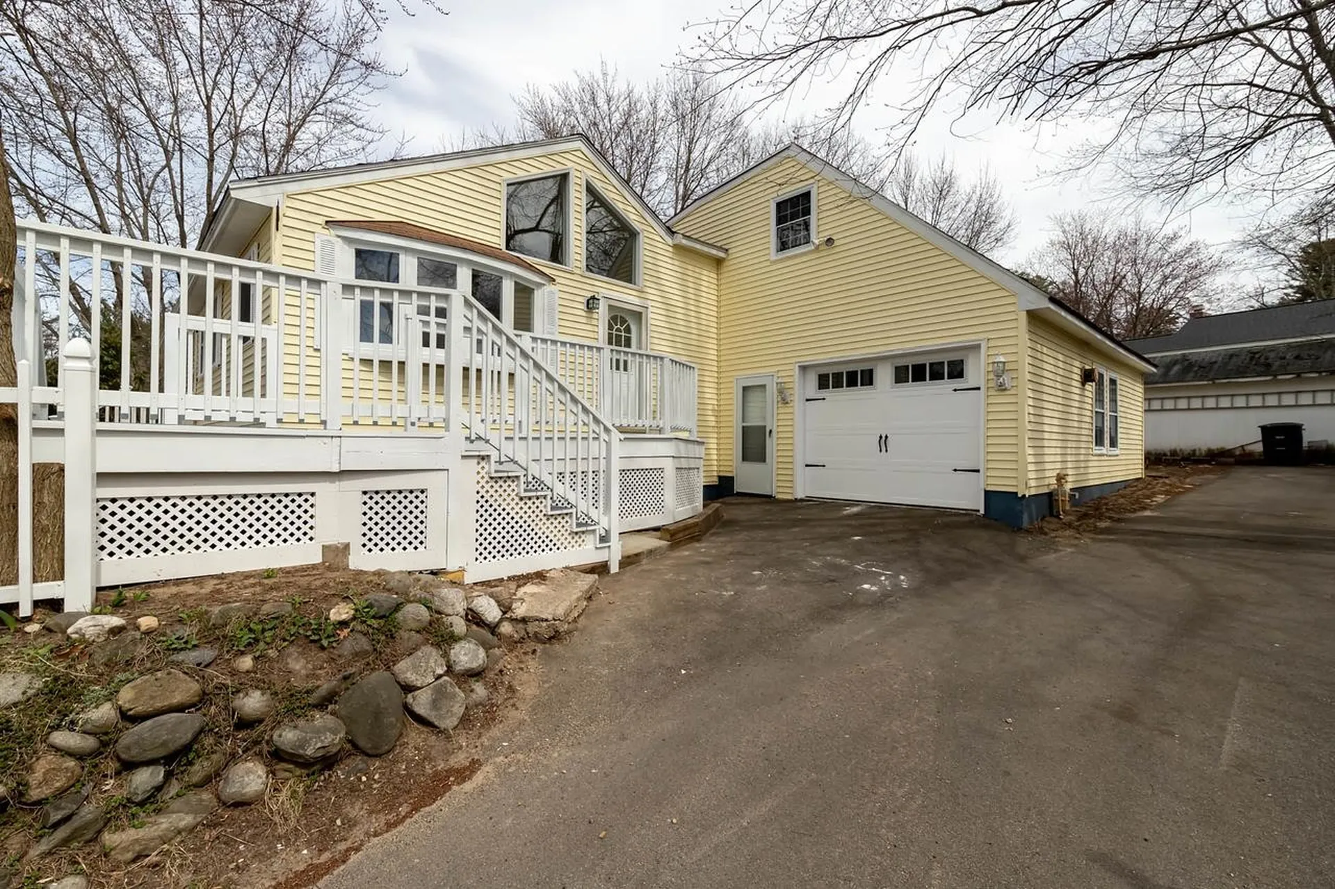 22 Wellman Avenue Nashua NH 03064