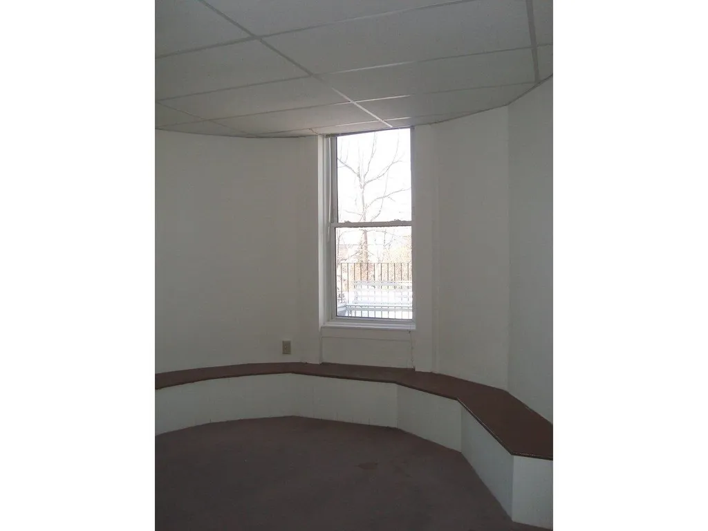 305 South Union Street Burlington VT 05401