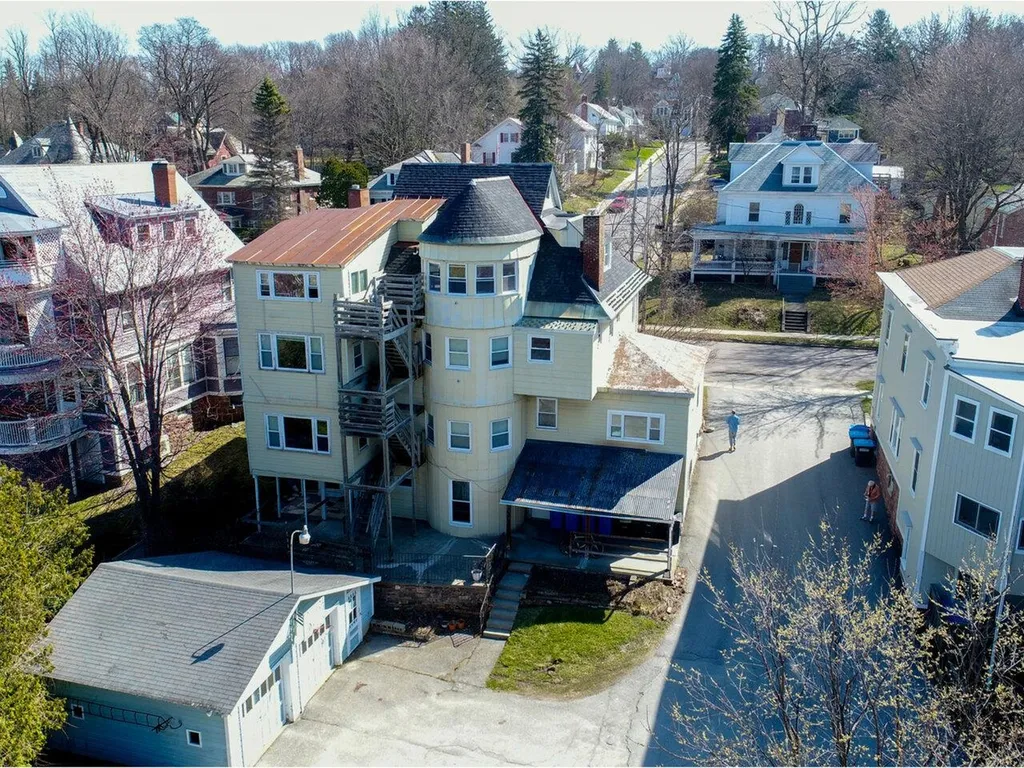 305 South Union Street Burlington VT 05401