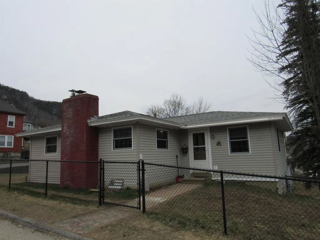 20 Laurel Street Berlin NH 03570