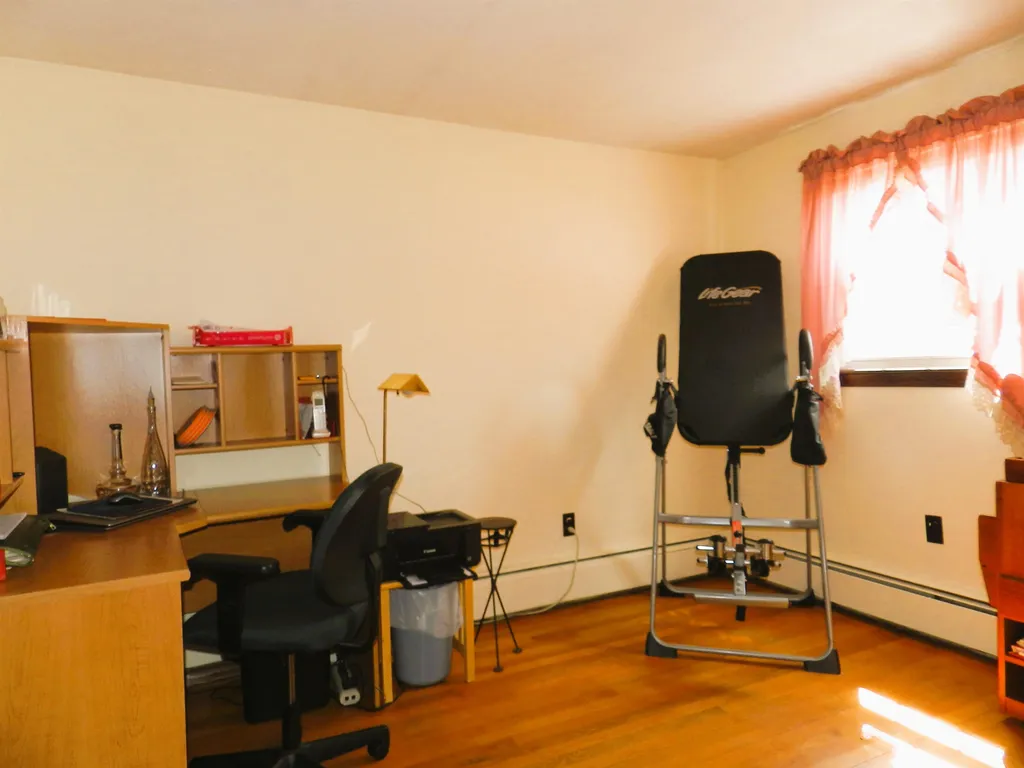 17 Donald Street Hooksett NH 03106