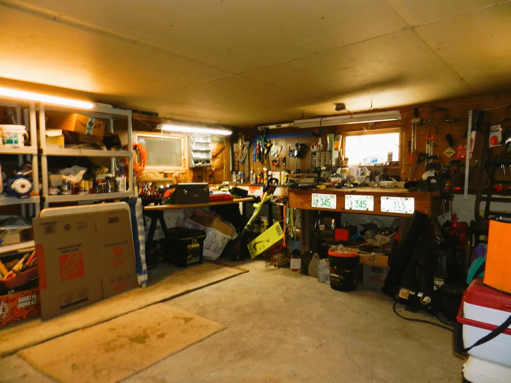 17 Donald Street Hooksett NH 03106